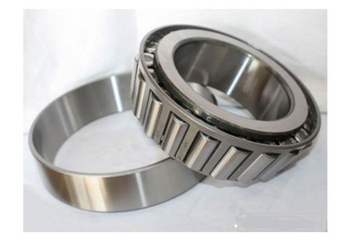 Rolamento de rolo de aço de alta velocidade 30216 do atarraxamento de Chrome para a bomba 80*140*28.25mm do automóvel